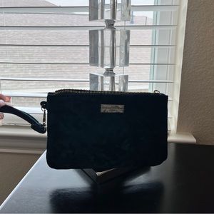 Adrienne Vittadini wristlet wallet